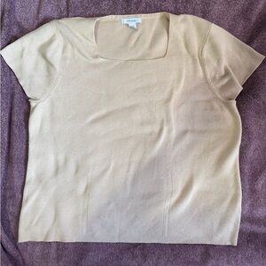 Dressbarn Cream Knit Top